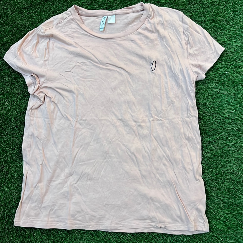 Women’s H&M T-Shirt